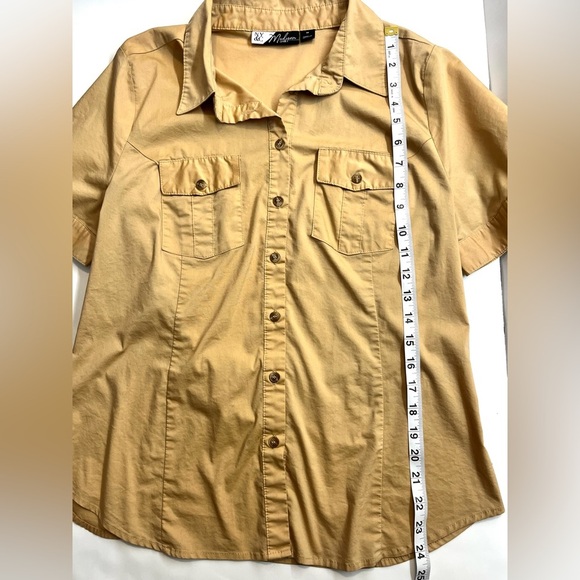 New York & Company Madison Shirt Tan Button-Up Short-Sleeve Women’s Size Medium - Picture 8 of 16